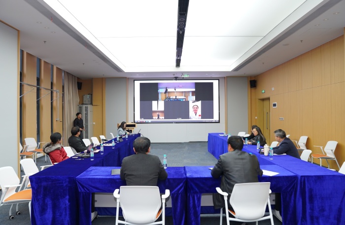 {KS:Field:Title} 第 3 张