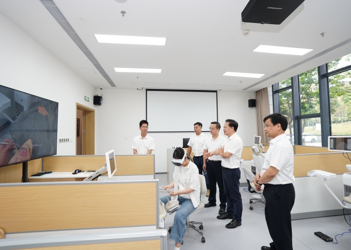 2026.5.9-广西旅发防城港有限公司走访调研医院_副本.jpg