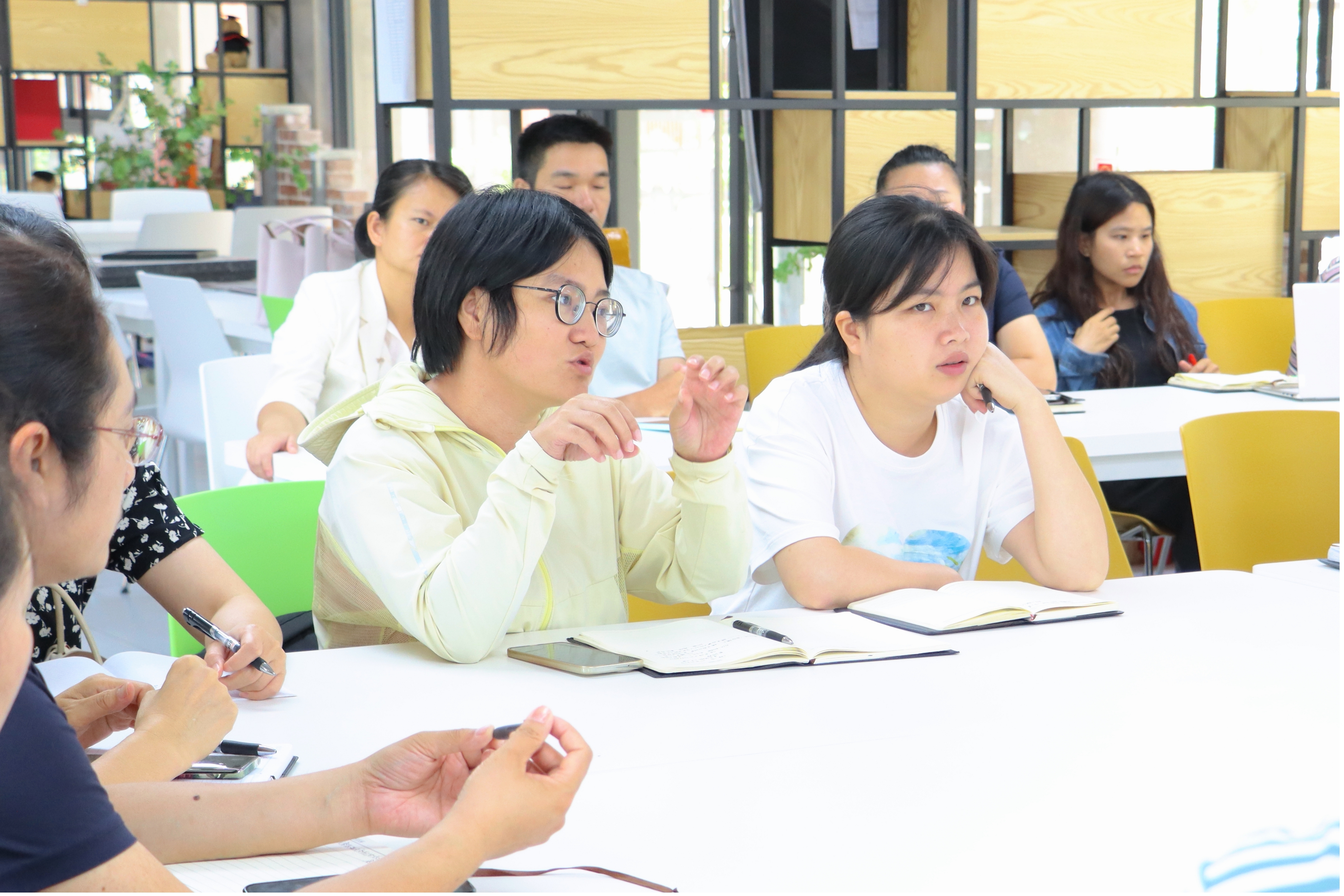 人工3.jpg